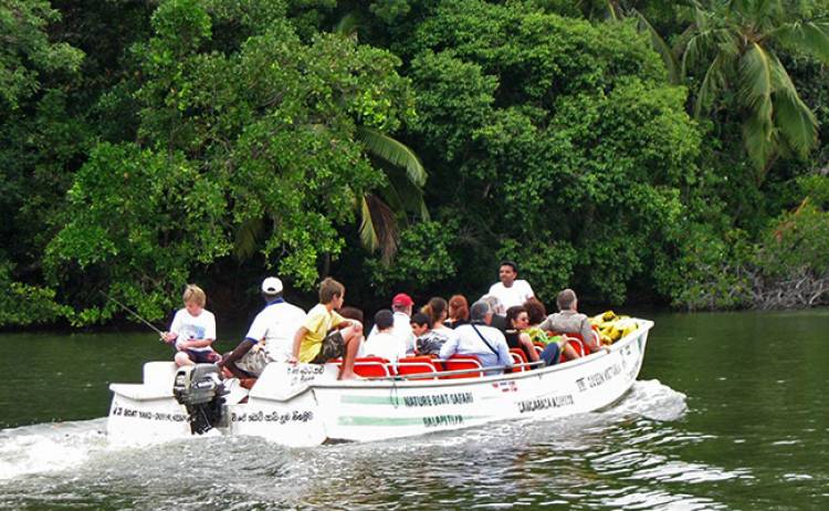 මාදුගගේ සවාරියක්